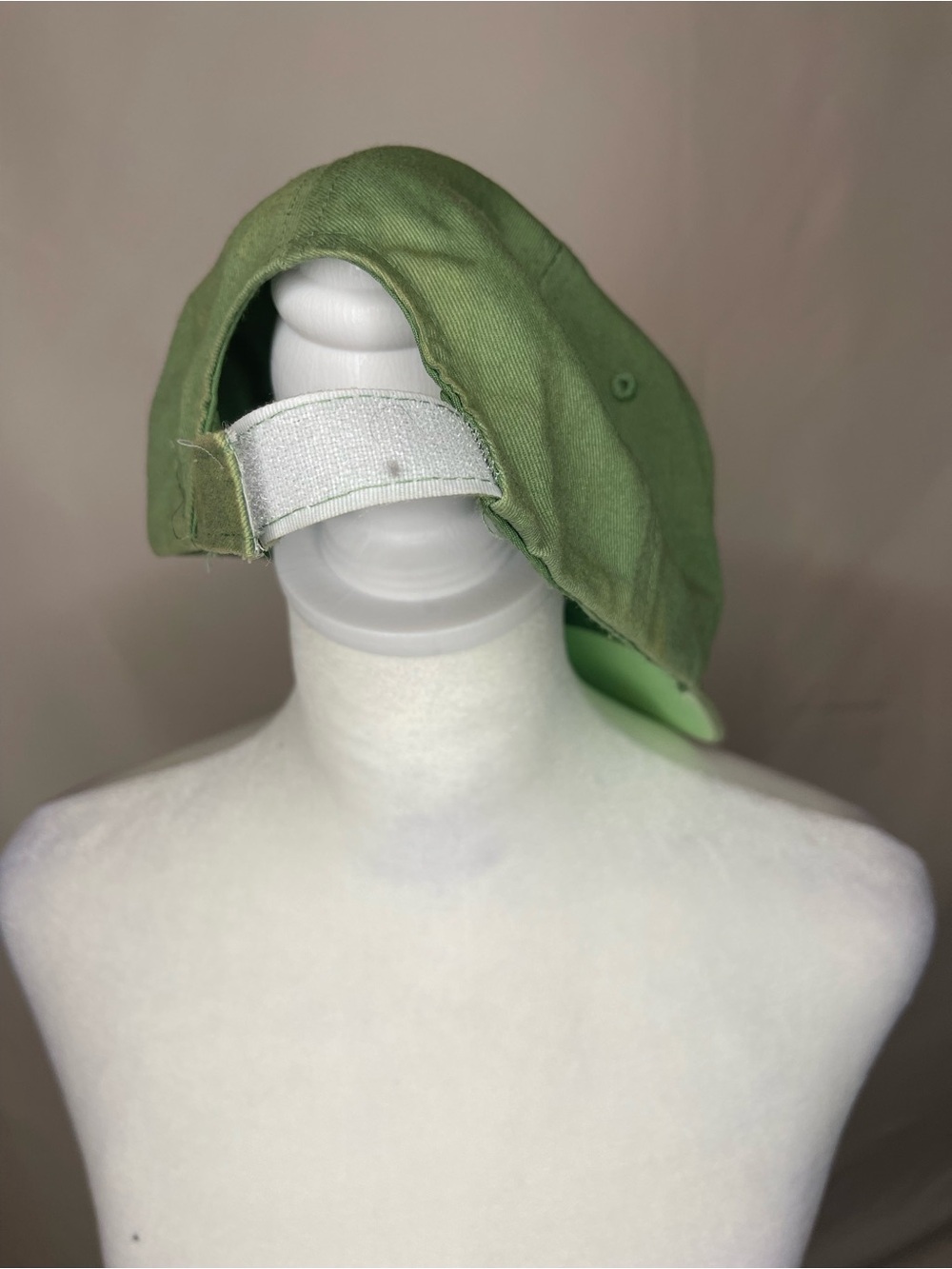 Green Camouflage Baby Yoda Baseball Cap - Picture 2 of 2